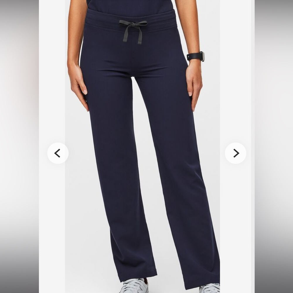 Navy Figs ‘Livingston Basic’ Scrub Pants/Bottoms Medium